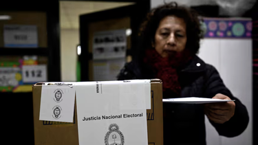 Alertan a la población por los problemas que genera no ir a votar el próximo 7 de septiembre. Multas y problemas con los trámites. Alertan a la población por los problemas que genera no ir a votar el próximo 7 de septiembre. Multas y problemas con los trámites.