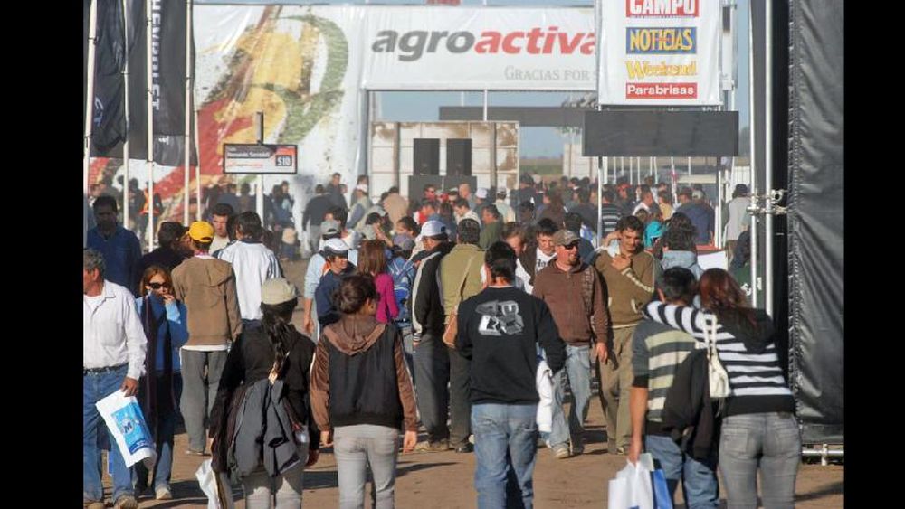Una máquina preparada para capacitar, entretener y hacer negocios con mucha gente. (AGROACTIVA)