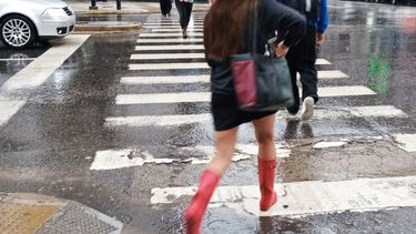 El fenómeno forma parte de un sistema frontal que recorre gran parte de Argentina.