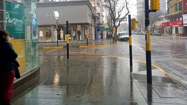El mediodía de este lunes se caracterizó por las intensas precipitaciones. El mediodía de este lunes se caracterizó por las intensas precipitaciones.