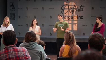 El curso consistió en una serie de siete clases dictadas en la sede de la fundación CRUP El curso consistió en una serie de siete clases dictadas en la sede de la fundación CRUP