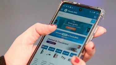 El Centro de Comercio de San Pedro, en colaboración con la Dirección de Turismo y el Banco Nación (BNA), convocaron a la presentación del programa Viajá+, una nueva herramienta financiera diseñada para impulsar la actividad turística de cara a la próxima temporada. El Centro de Comercio de San Pedro, en colaboración con la Dirección de Turismo y el Banco Nación (BNA), convocaron a la presentación del programa Viajá+, una nueva herramienta financiera diseñada para impulsar la actividad turística de cara a la próxima temporada.