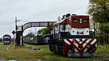 El tren vuelve a hacerse sentir en Pergamino: más movimiento de cargas por las vías de la ex Línea Mitre