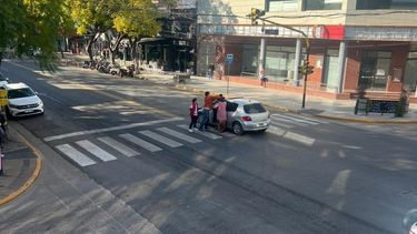 Los integrantes de la comunidad gitana quedaron procesados por la pelea que ocurrió el viernes 29 de agosto a las 9:30 en Avenida de Mayo y Alem. Los integrantes de la comunidad gitana quedaron procesados por la pelea que ocurrió el viernes 29 de agosto a las 9:30 en Avenida de Mayo y Alem.