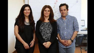 Silvana Pirchi, María Elena Martínez y Lucas Marino Aguirre llevaron a cabo un balance parcial de la Encuesta. (LA OPINION)