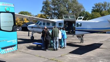El ministerio bonaerense de Salud dispuso una aeronave para trasladar al paciente pediátrico. El ministerio bonaerense de Salud dispuso una aeronave para trasladar al paciente pediátrico.