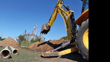 Los barrios en que los vecinos ya tienen comprados los materiales son incluidos en el cronograma de tareas. (LA OPINION)
