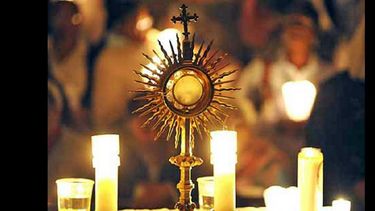 La procesión con el Santísimo, característica de Corpus Christi. (INTERNET)
