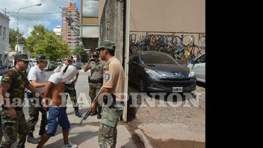 El detenido fue trasladado a nuestra ciudad y se negó a declarar ante el fiscal Mastorchio. (LA OPINION)