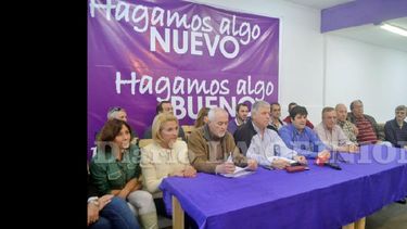 Lisandro Bormioli ayer presentó a su equipo de asesores en materia de Economía y Hacienda. (LA OPINION)
