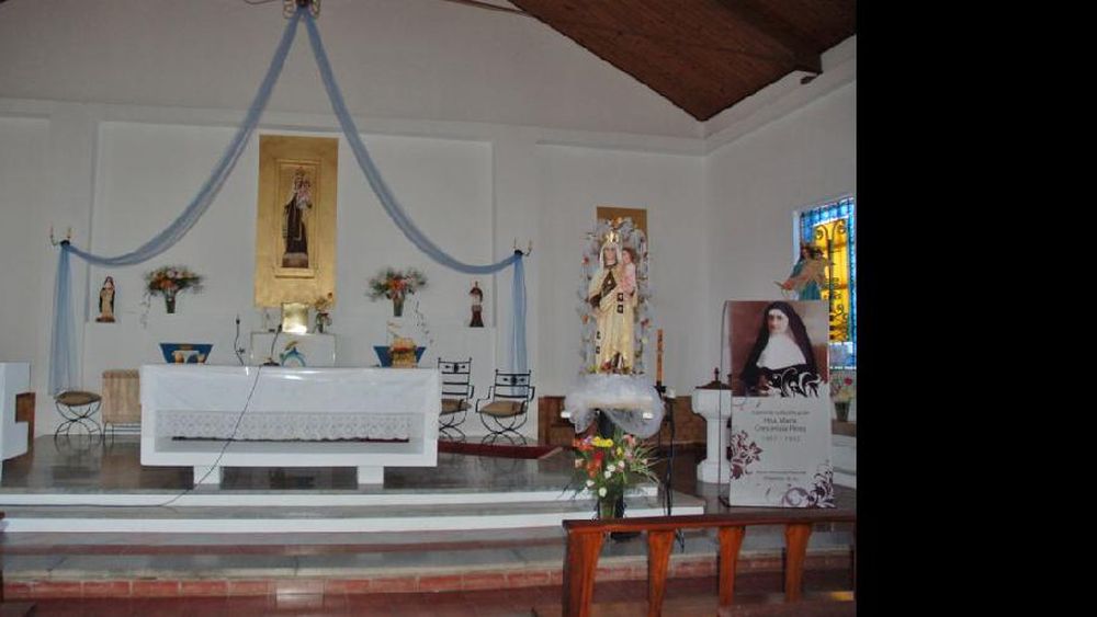 El templo dedicado a Nuestra Señora del Carmen, Italia 2164 del barrio Centenario. (ARCHIVO LA OPINION)