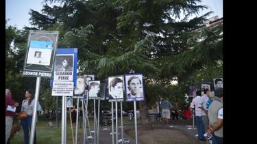 Los actos se desarrollarán en recuerdo de las víctimas del terrorismo de Estado, y para enfatizar que Nunca más vuelva a suceder semejante masacre. (ARCHIVO LA OPINION)