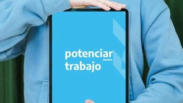 Afirma que es para eliminar intermediarios, sobre todo de organizaciones sociales. Milei celebró que se termina con un curro. Los beneficiarios serán repartidos en dos nuevos programas.