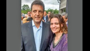 La pergaminense Lorena Gennero junto a Sergio Massa. (FRENTE RENOVADOR)
