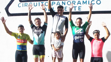 La prueba reunió en su mayoría a bikers locales y tuvo como punto de partida y llegada el Circuito Panorámico del Oeste. La prueba reunió en su mayoría a bikers locales y tuvo como punto de partida y llegada el Circuito Panorámico del Oeste.