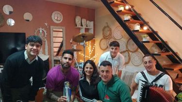 Hoy sábado 8 de noviembre «La Doble D» tocará en la Fiesta del Fiambre en Agustín Roca Hoy sábado 8 de noviembre «La Doble D» tocará en la Fiesta del Fiambre en Agustín Roca