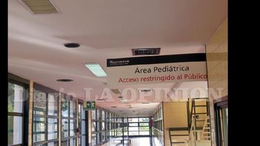 La Unidad de Cuidados Intensivos Pediátricos trabaja en forma articulada con otros servicios. (LA OPINION)