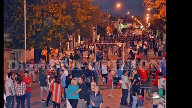 Arte Noche en Juan B. Justo
