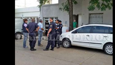 El procedimiento se realizó ayer a la mañana en un domicilio de Pinto al 1100. (LA OPINION)