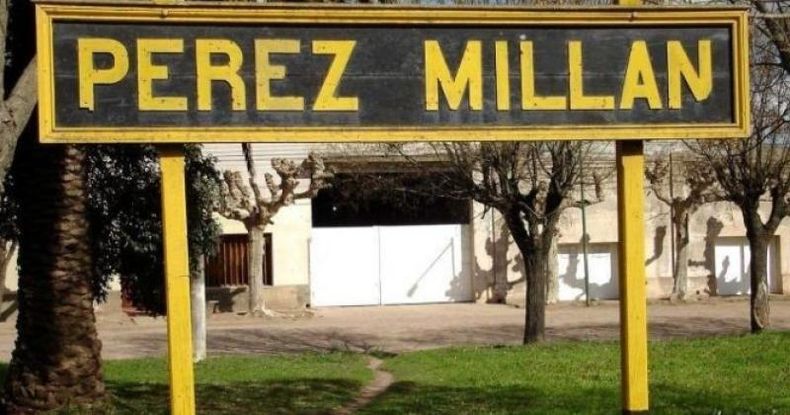 Las víctimas y sus victimarios comparten los mismos espacios de interacción juvenil en el pueblo, pero existe un malestar irreconciliable.