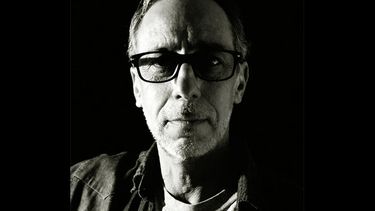 Pablo Bocanera escribió y dirige Yo ya no, la comedia dramática que vuelve a presentarse en Habemus Theatrum durante junio. Pablo Bocanera escribió y dirige Yo ya no, la comedia dramática que vuelve a presentarse en Habemus Theatrum durante junio.