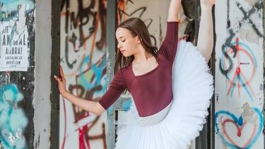 Jazmín Arrieta, la joven bailarina pergaminense que persigue su sueño en Londres y crece en el Royal Jazmín Arrieta, la joven bailarina pergaminense que persigue su sueño en Londres y crece en el Royal