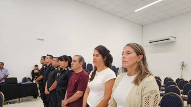 La expresidenta del Consejo Escolar de Ramallo, Pilar Cuttiani, salió al cruce de las acusaciones realizadas por la actual conducción del organismo respecto a la imposibilidad de acceder al correo institucional. Además, presentó una nota formal en la que rechazó irregularidades y brindó su versión de los hechos. La expresidenta del Consejo Escolar de Ramallo, Pilar Cuttiani, salió al cruce de las acusaciones realizadas por la actual conducción del organismo respecto a la imposibilidad de acceder al correo institucional. Además, presentó una nota formal en la que rechazó irregularidades y brindó su versión de los hechos.