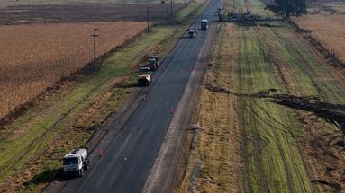 Avances en la repavimentación de la Ruta 32: mejora integral para la conectividad regional