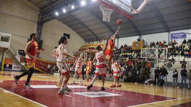 Noe Grunale tuvo un aporte clave en la victoria de Belgrano de San Nicolás por la Liga Federal. Noe Grunale tuvo un aporte clave en la victoria de Belgrano de San Nicolás por la Liga Federal.