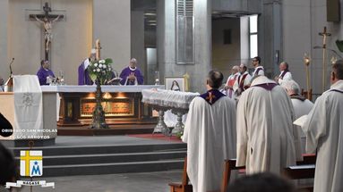 Los restos del padre Carlos Pérez fueron velados en el Santuario de la Virgen del Rosario de San Nicolás. Los restos del padre Carlos Pérez fueron velados en el Santuario de la Virgen del Rosario de San Nicolás.