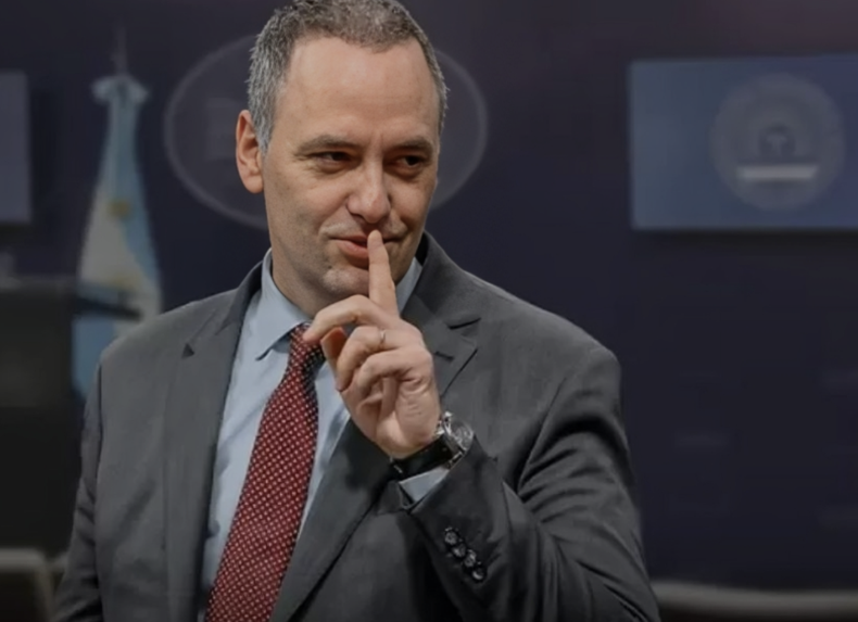 Adorni ganó en la Ciudad, pero el dato central fue el voto fragmentado:  Santoro segundo y el PRO en su piso histórico