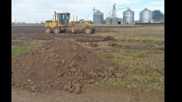Los trabajos están llevándose a cabo diariamente en los terrenos de Urquiza. (LA OPINION)