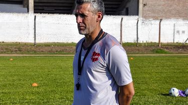 Adrián Aranda: “A los árbitros los noté sinceros, pero la repercusión de la jugada fue muy grande”. Adrián Aranda: “A los árbitros los noté sinceros, pero la repercusión de la jugada fue muy grande”.