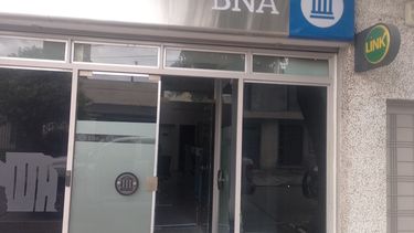 La sucursal del Banco Nación del barrio Acevedo La sucursal del Banco Nación del barrio Acevedo