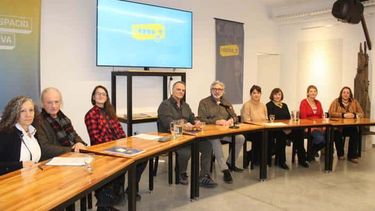 El Programa es una experiencia piloto de modelo de gestión en red para mejoras habitacionales en barrios desfavorecidos con acompañamiento técnico de profesionales de la arquitectura. El Programa es una experiencia piloto de modelo de gestión en red para mejoras habitacionales en barrios desfavorecidos con acompañamiento técnico de profesionales de la arquitectura.