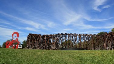 Este jueves 20 de noviembre a las 9:30, la Municipalidad de San Pedro llevará adelante el acto protocolar oficial por el Día de la Soberanía Nacional, en el histórico paraje Vuelta de Obligado, escenario central de una de las gestas más importantes de la historia argentina. Este jueves 20 de noviembre a las 9:30, la Municipalidad de San Pedro llevará adelante el acto protocolar oficial por el Día de la Soberanía Nacional, en el histórico paraje Vuelta de Obligado, escenario central de una de las gestas más importantes de la historia argentina.