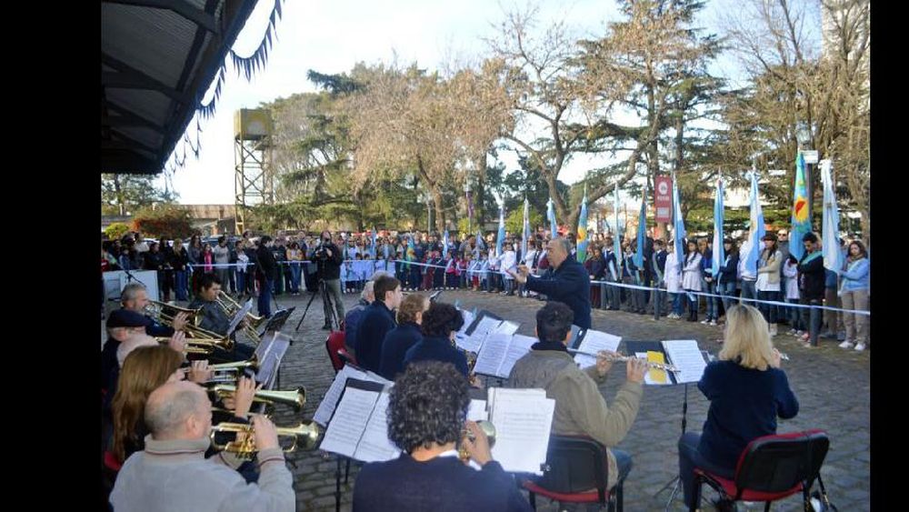 Al igual que el año pasado, la Banda Municipal, estará en el acto con sus interpretaciones musicales. (ARCHIVO LA OPINION)