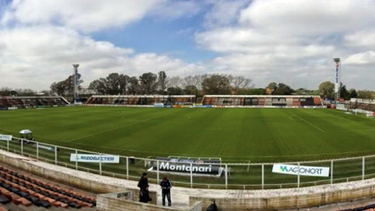 El estadio de Douglas será sede del partido que coronará al campeón de la Copa País. El estadio de Douglas será sede del partido que coronará al campeón de la Copa País.
