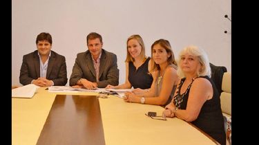 La firma de la escritura se llevó a cabo en la sede central de la Anses ubicada en la Ciudad Autónoma de Buenos Aires. (PROCREAR)