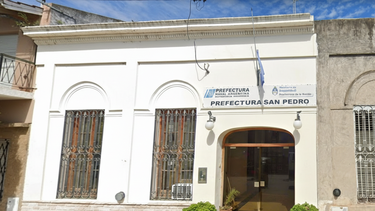 La Prefectura Naval Argentina comunicó que su línea de emergencias náuticas, el número 106, podría presentar interrupciones en su funcionamiento habitual durante las próximas jornadas. La Prefectura Naval Argentina comunicó que su línea de emergencias náuticas, el número 106, podría presentar interrupciones en su funcionamiento habitual durante las próximas jornadas.