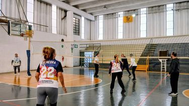 newcom: el juego deportivo que revoluciona la vida de los adultos mayores en pergamino newcom: el juego deportivo que revoluciona la vida de los adultos mayores en pergamino