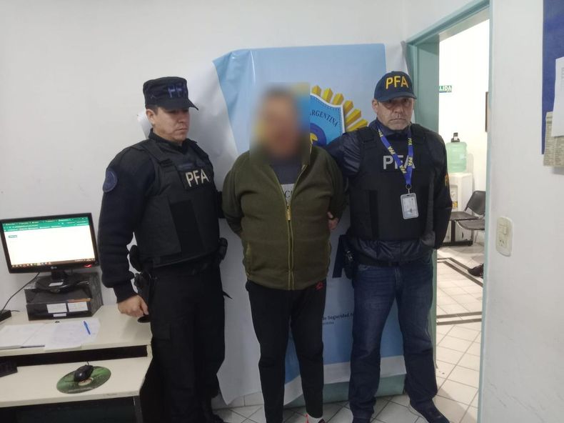 Los operativos de Cibercrimen de Pergamino permitieron desbaratar una banda millonaria y actuar ante un reporte internacional por abuso sexual infantil.