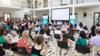 Para aspirar a una vacante, los postulantes deberán realizar, primero, el curso virtual Introducción al Trabajo Profesional en Salud, durante este mes de enero.