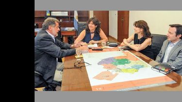 Jorge Elustondo y Zulma Ortiz se reunieron en la sede del Ministerio de Salud. (MINISTERIO DE SALUD)
