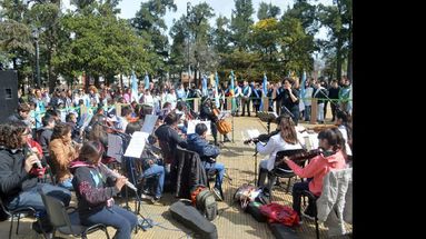 Los maestros recordarán esta mañana a Domingo Faustino Sarmiento. (ARCHIVO LA OPINION)