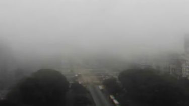 La niebla afectó seriamente a CABA y varias provincias del centro del país durante la madrugada y mañana de este martes. La niebla afectó seriamente a CABA y varias provincias del centro del país durante la madrugada y mañana de este martes.