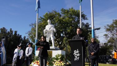 Marcelo Matzkin: el intendente de Zárate encabezó un emotivo acto por el Día del Bombero Voluntario Marcelo Matzkin: el intendente de Zárate encabezó un emotivo acto por el Día del Bombero Voluntario