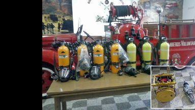 La comisión directiva adquirió siete equipos autónomos y ropa de fajina. (LA OPINION)