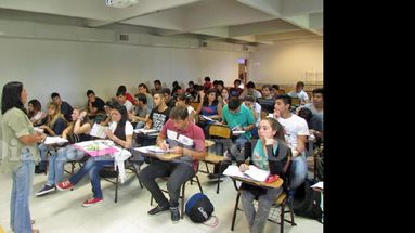 Las tendencias en la elección de las carreras coinciden con las de años anteriores: predominan las tradicionales. (LA OPINION)