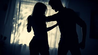 liberaron a una mujer que estaba encerrada en la casa gracias a la intervencion de las docentes del hijo liberaron a una mujer que estaba encerrada en la casa gracias a la intervencion de las docentes del hijo